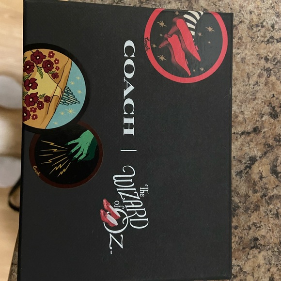 Wizard of Oz key chain.. authentic coach - Picture 4 of 4